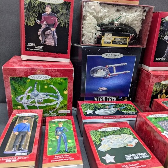 STAR TREK Hallmark Keepsake Ornaments Lot 19 Spock Borg Data Riker Janeway Rio - Picture 2 of 6